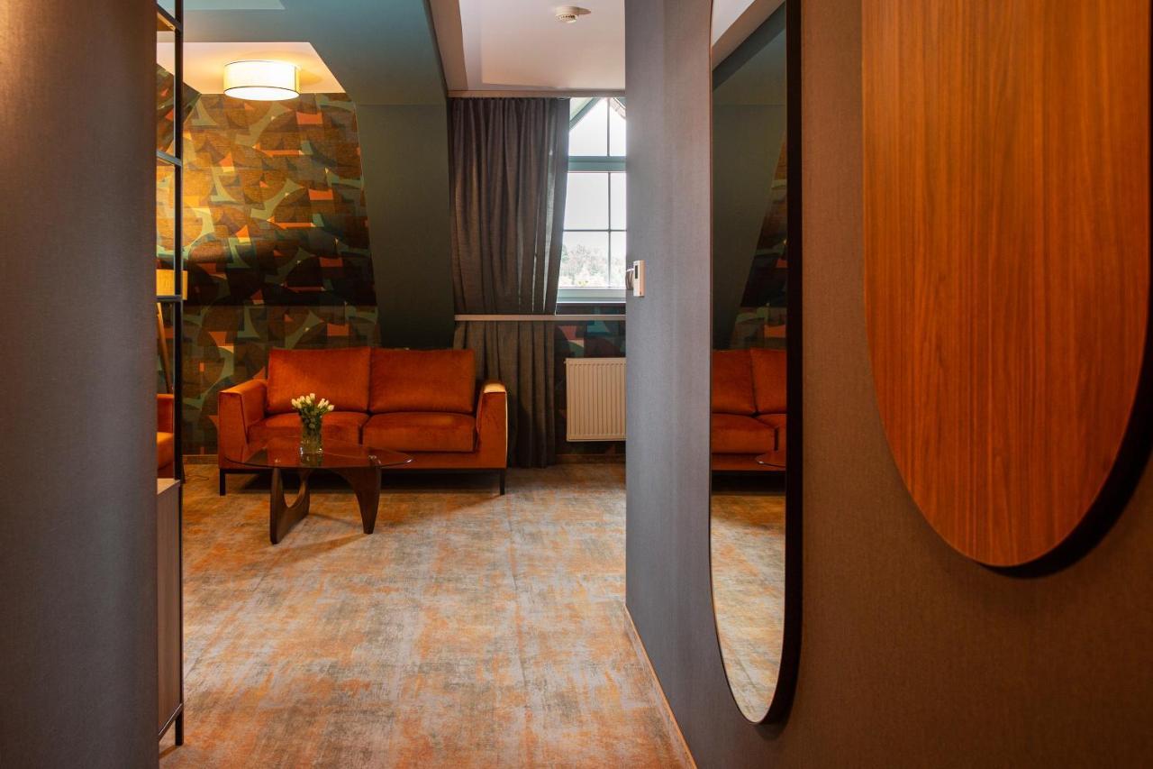 Hotel Styl 70 Пщина Екстериор снимка